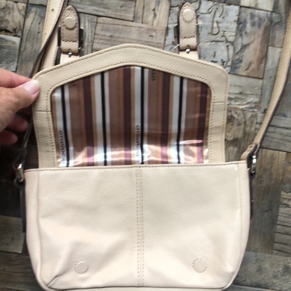 Tignanello NWOT Leather Crossbody Bag - Picture 5 of 12
